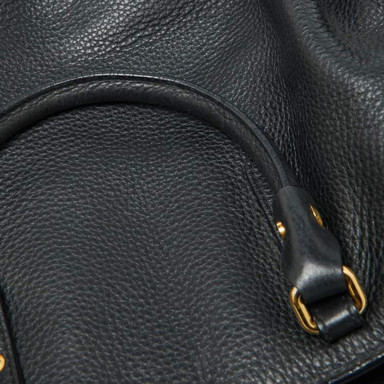 مملوكة مسبقًا Versace Black Leather La Medusa Shopper Tote