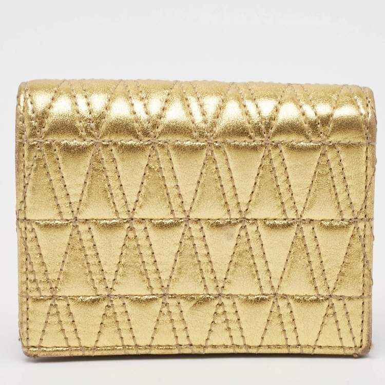 Pre Owned Versace Gold Quilted Leather Virtus Flap Card Case