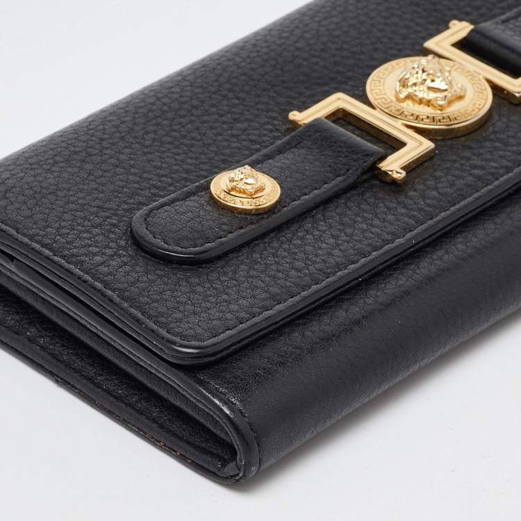 Pre Owned Versace Black Leather Medusa Flap Continental Wallet