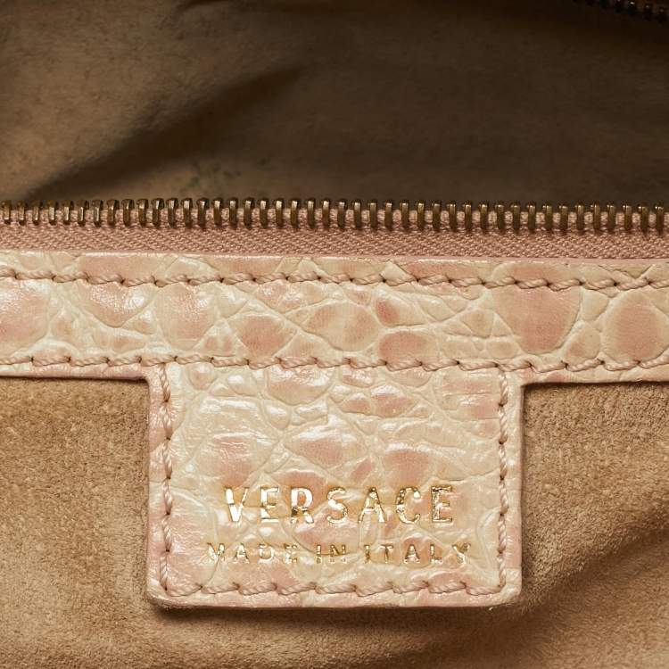 مملوكة مسبقًا Versace Beige Croc Embossed Leather Front Pocket Shopper Tote
