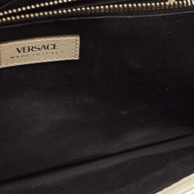 Pre Owned Versace Pale Gold Quilted Leather Medusa Chain Clutch