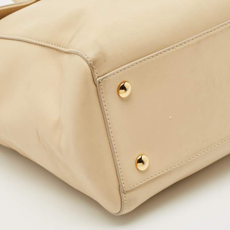 Pre Owned Versace Cream Leather Medusa Top Handle Bag