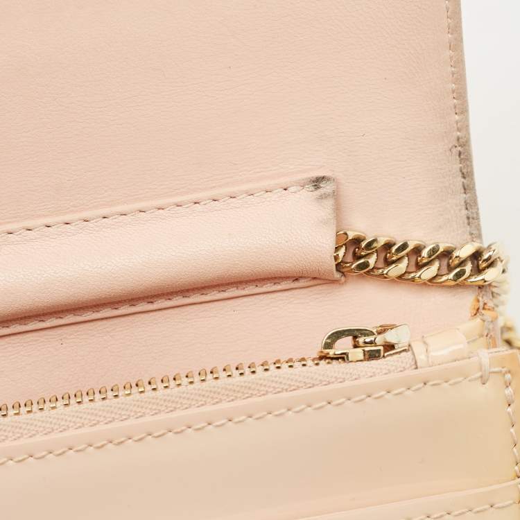 Pre Owned Versace Peach Patent Leather Medusa Chain Shoulder Bag
