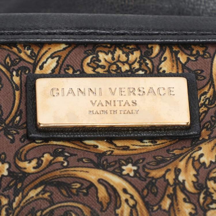 Pre Owned Versace Black Quilted Leather Calliope Vanitas Shoulder Bag