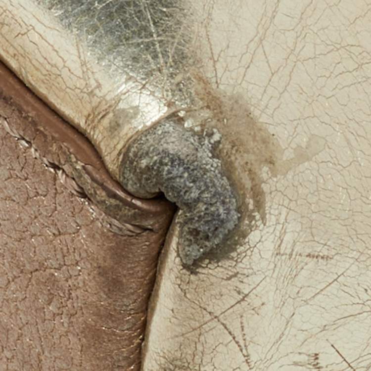 Pre Owned Versace Metallic Beige/Gold Leather Chain Link Flap Hobo