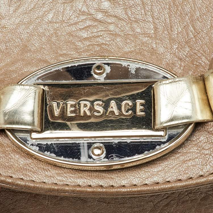 Pre Owned Versace Metallic Beige/Gold Leather Chain Link Flap Hobo