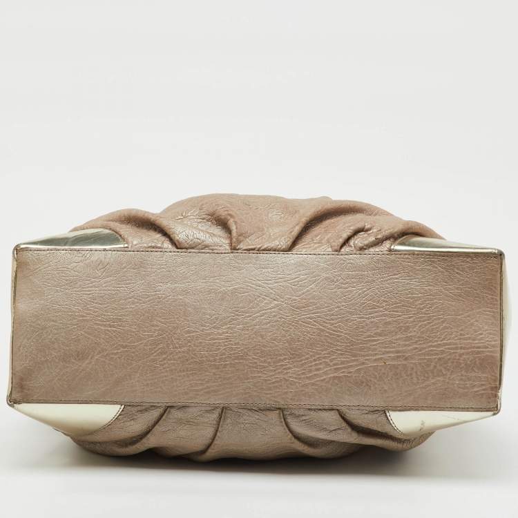 Pre Owned Versace Metallic Beige/Gold Leather Chain Link Flap Hobo