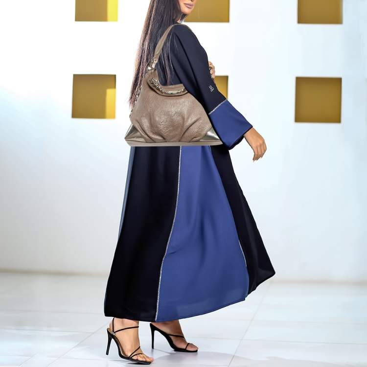 Pre Owned Versace Metallic Beige/Gold Leather Chain Link Flap Hobo