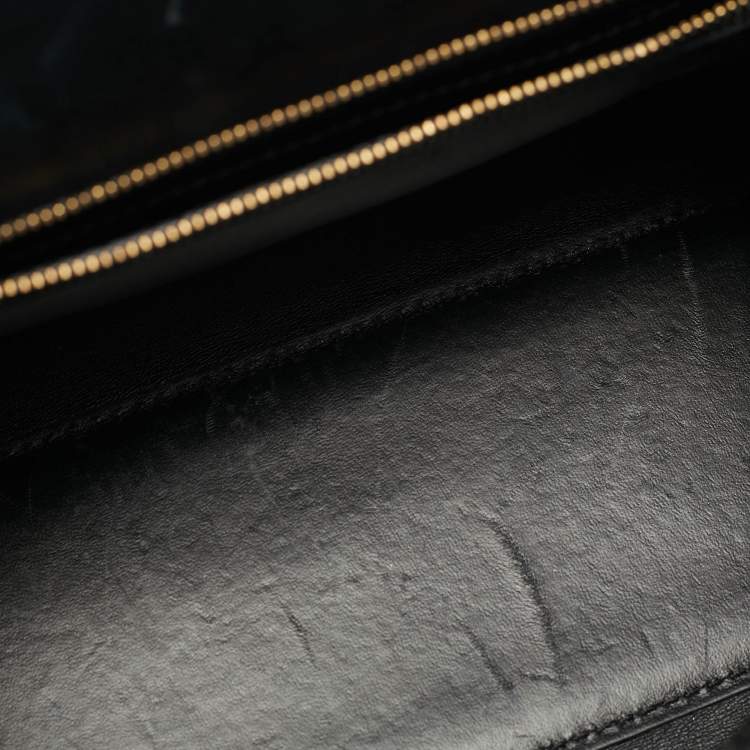 مملوكة مسبقًا Versace La Medusa Black Leather Flap Top Handle Bag