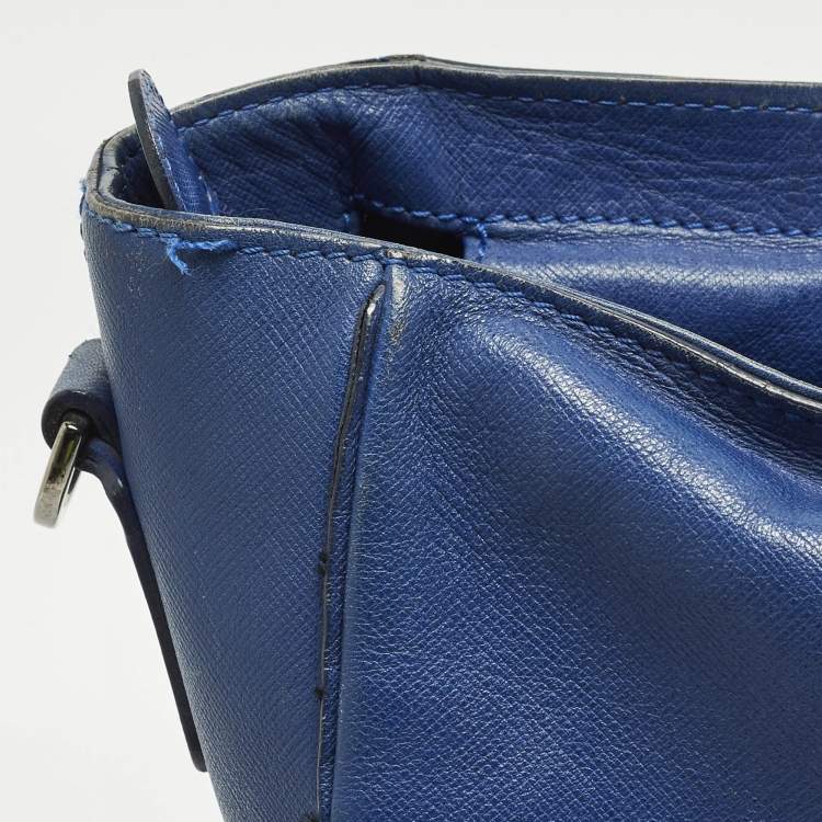مملوكة مسبقًا Versace Blue Leather Weekender Bag