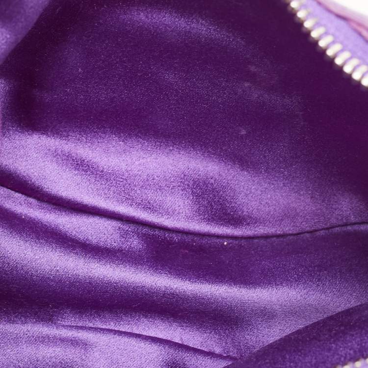 مملوكة مسبقًا حقيبة هوبو صغيرة فيرساتشي مرصعة بالكريستال ستان بنفسجي