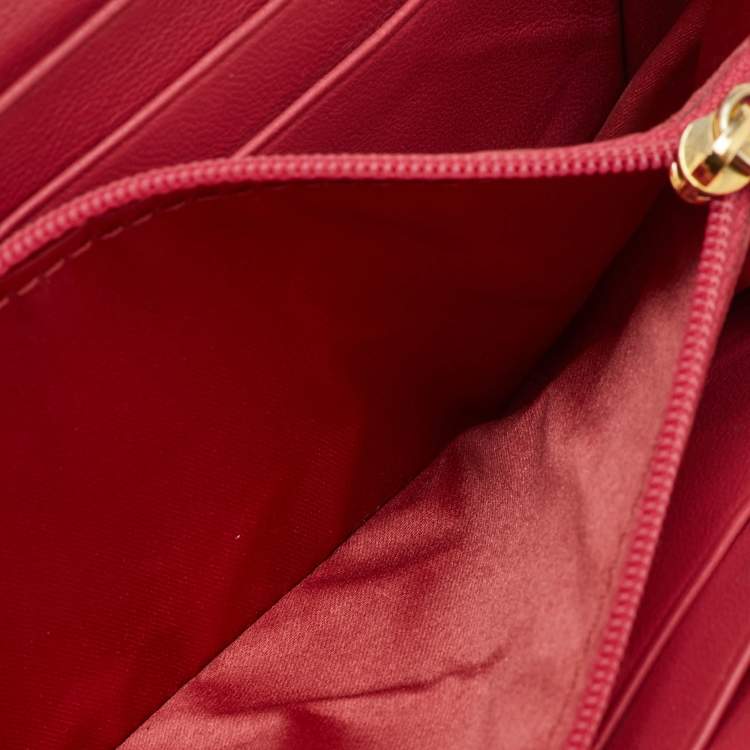 Pre Owned Versace La Medusa Medium Red Croc Embossed Leather Wallet On Chain