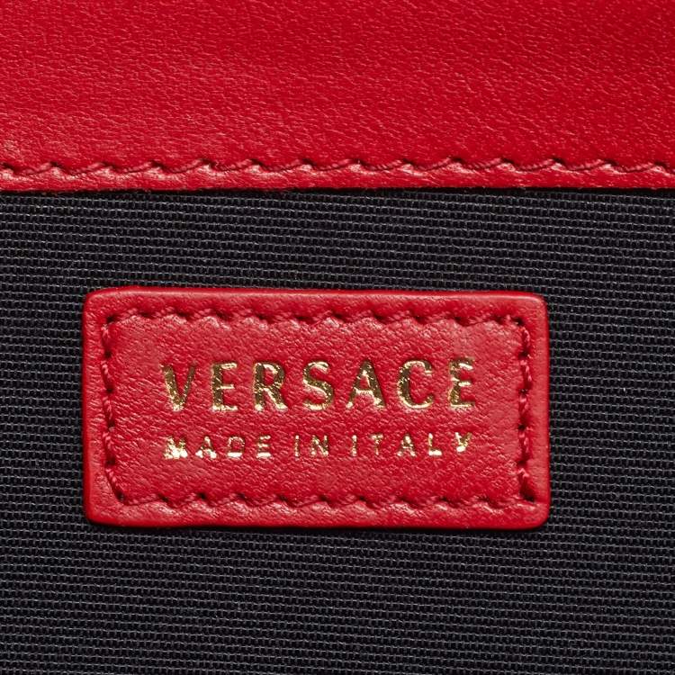 Pre Owned Versace Medusa La Medusa Red Quilted Leather Chain Clutch
