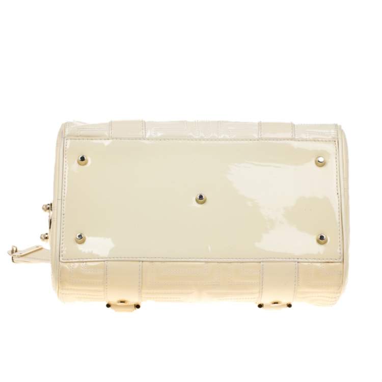 Pre Owned Versace Off White Quilted patent Leather Small Snap Out Of It Satchel
