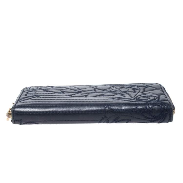 Pre Owned Versace Navy Blue Leather Vanitas Zip Around Wallet
