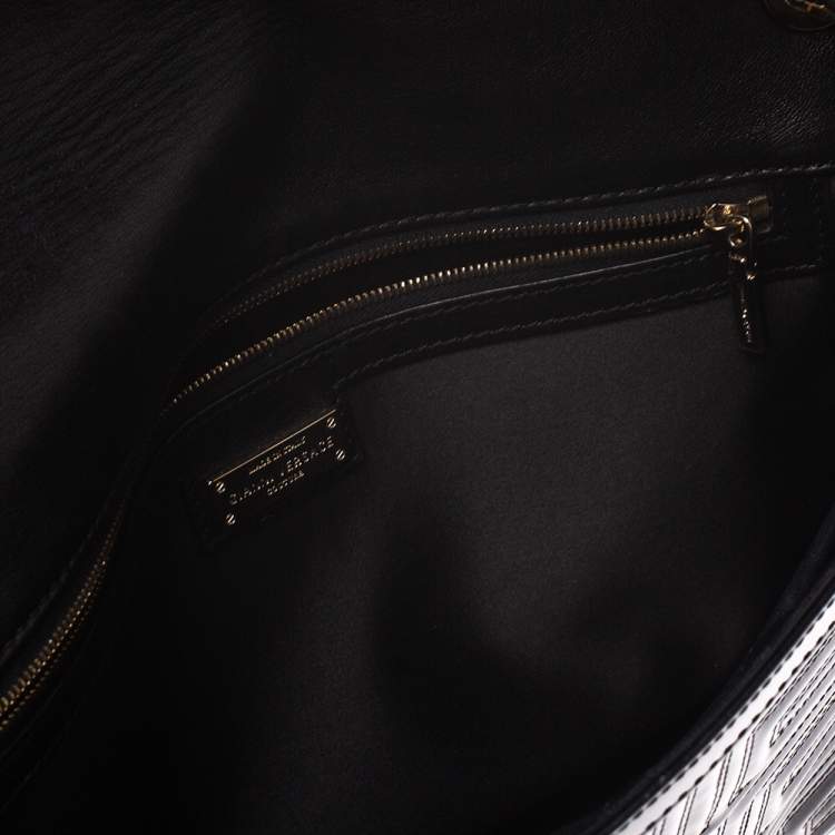 Pre Owned Versace Black Patent Leather Flap Shoulder Bag