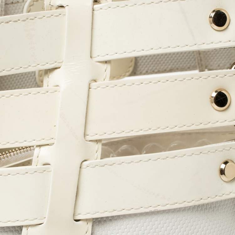 مملوكة مسبقًا Versace White/Ivory Patent and Leather Cutout Tote