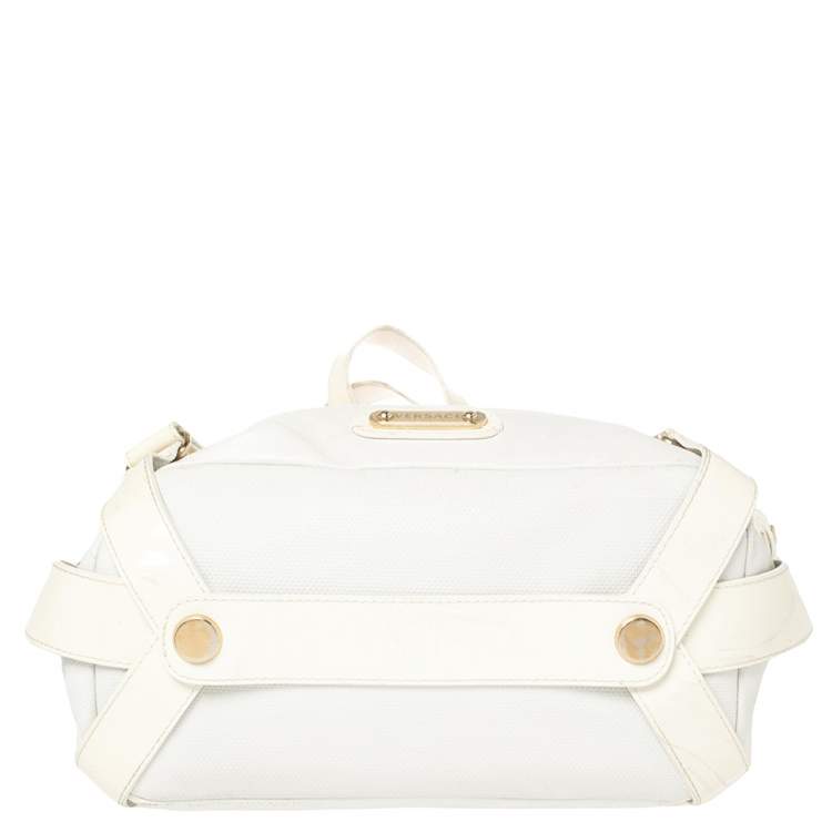 مملوكة مسبقًا Versace White/Ivory Patent and Leather Cutout Tote
