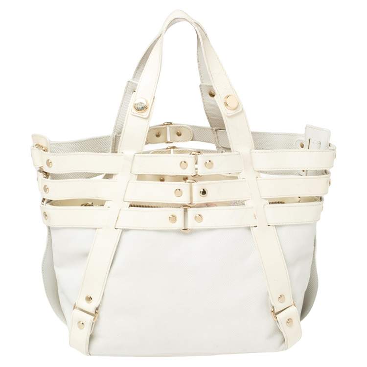 مملوكة مسبقًا Versace White/Ivory Patent and Leather Cutout Tote