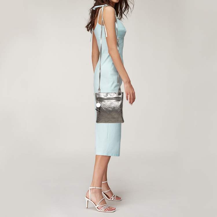 Pre Owned Versace Metallic Silver Leather Slim Crossbody Bag