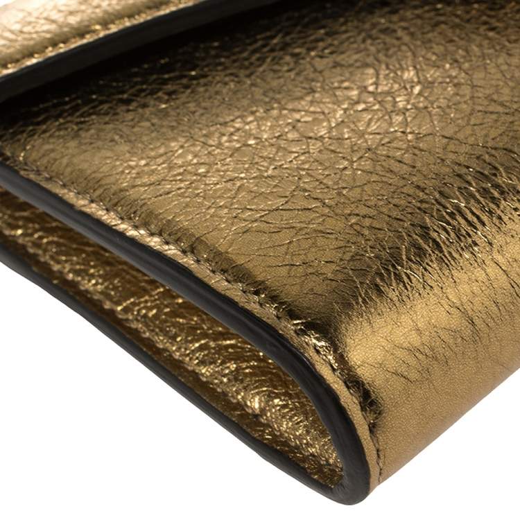 Pre Owned Versace Metallic Gold Leather Medusa Wallet on Chain