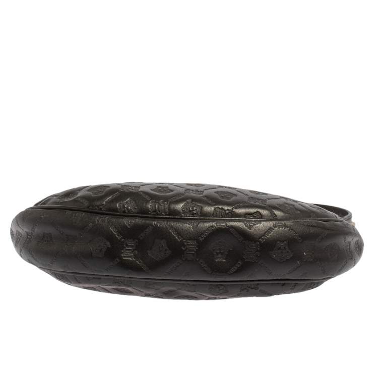 مملوكة مسبقًا Versace Black Logo Embossed Leather Small Studded Baguette Bag