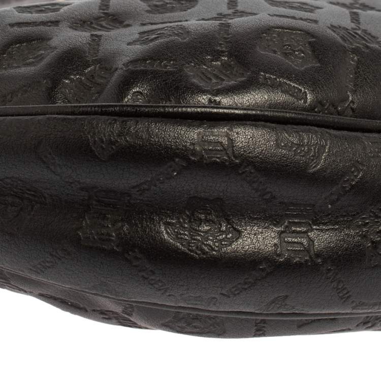 مملوكة مسبقًا Versace Black Logo Embossed Leather Small Studded Baguette Bag