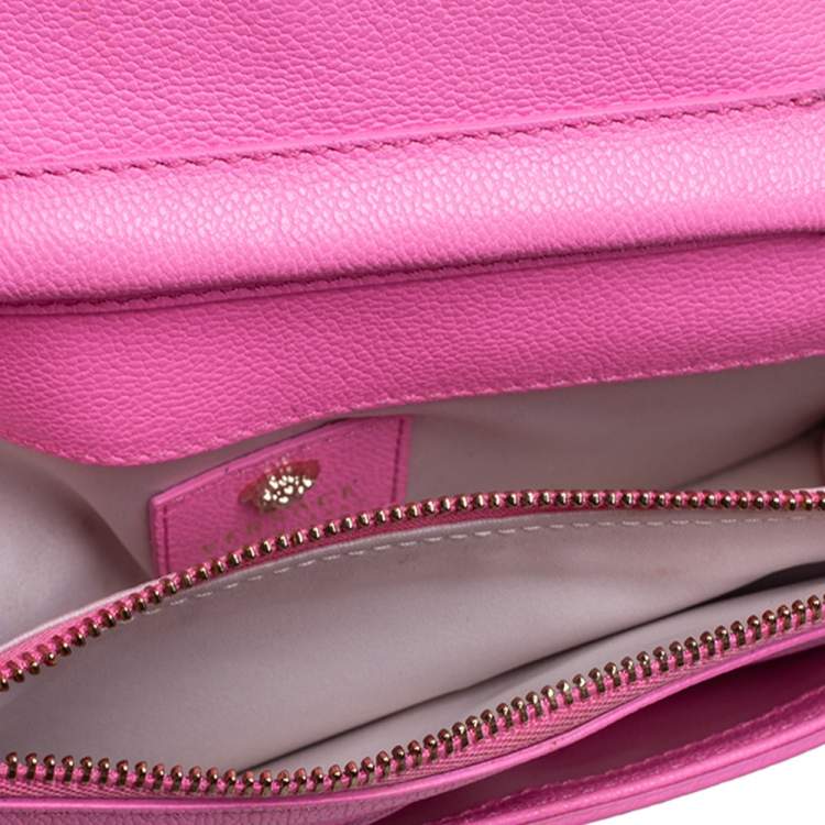 Pre Owned Versace Pink Leather Medusa Medusa Chain Clutch