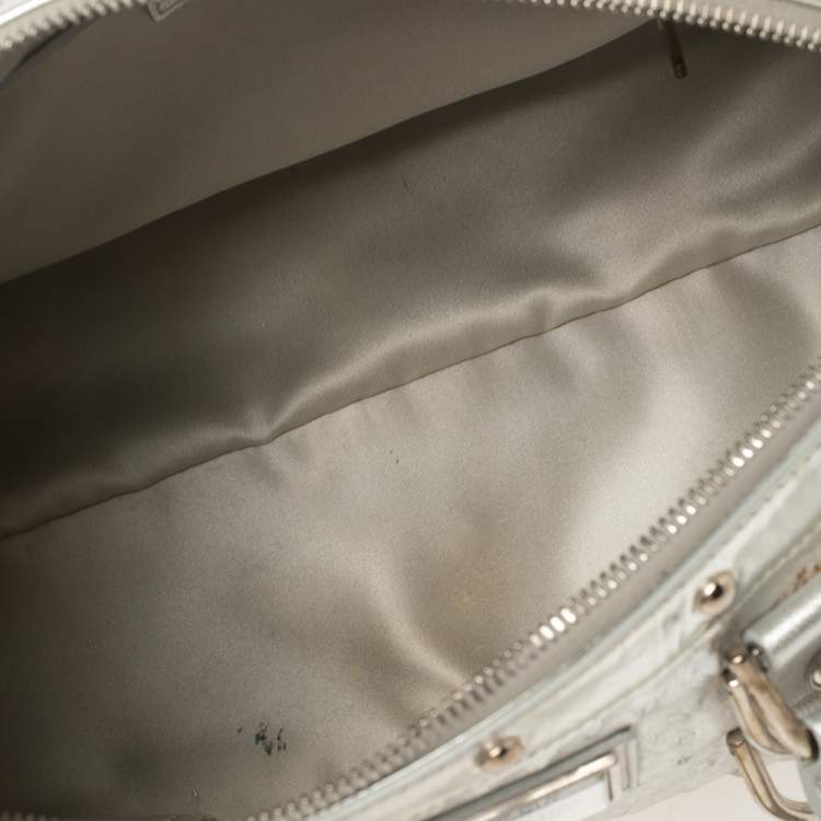 Pre Owned Versace Silver Ostrich Embossed Leather Snap Out Of It Satchel