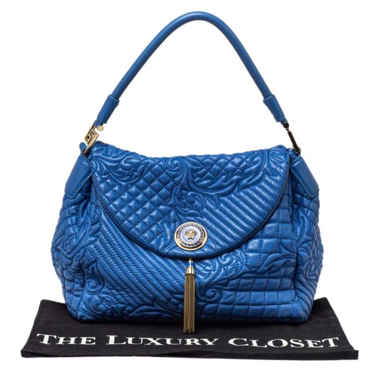 مملوكة مسبقًا Versace Blue Embossed Leather Talia Vanitas Shoulder Bag
