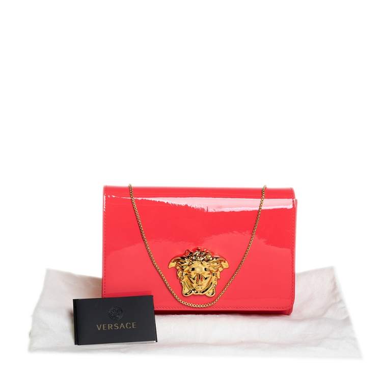 Pre Owned Versace Peach Patent Leather Medusa Chain Clutch