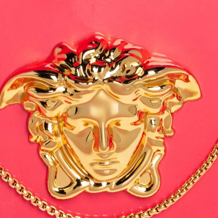 Pre Owned Versace Peach Patent Leather Medusa Chain Clutch