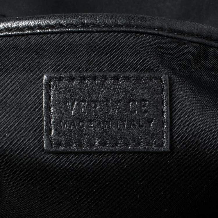 مملوكة مسبقًا Versace Black Leather and Patent Leather Chain Flap Shoulder Bag