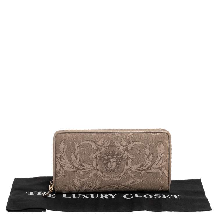 Pre Owned Versace Grey Barocco Print Coated Canvas Zip Around Wallet  