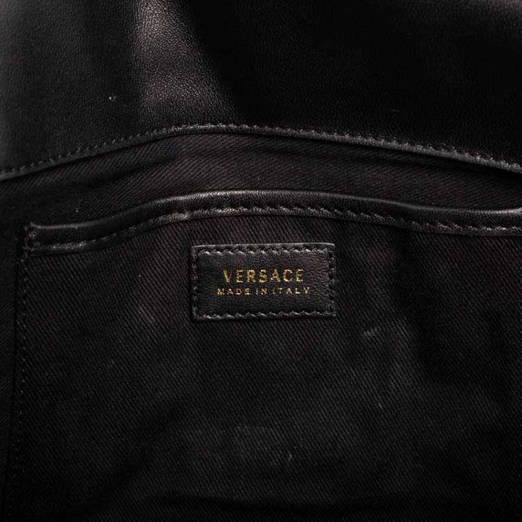 مملوكة مسبقًا Versace Black Leather Medusa Shoulder Bag