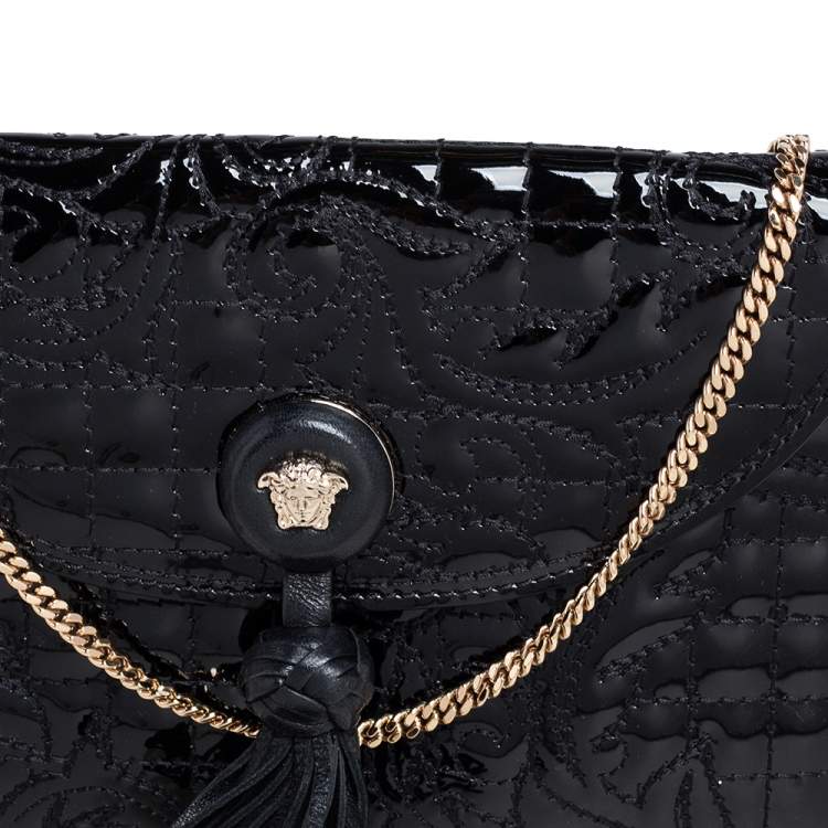 Pre Owned Versace Black Patent Leather Medusa Chain Clutch