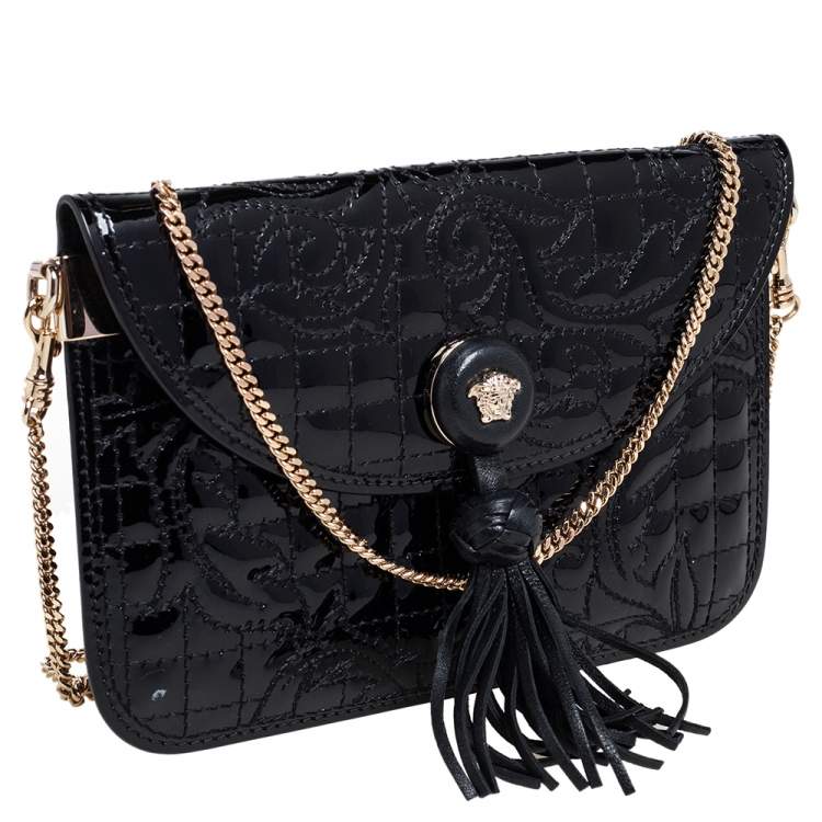 Pre Owned Versace Black Patent Leather Medusa Chain Clutch
