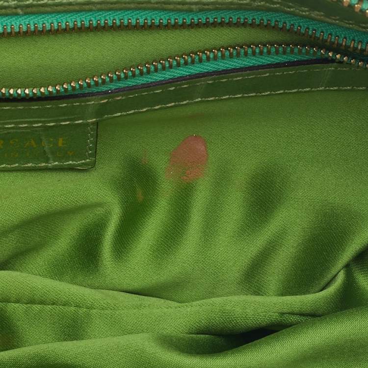 Pre Owned Versace Green Croc Embossed Leather Chain Clutch