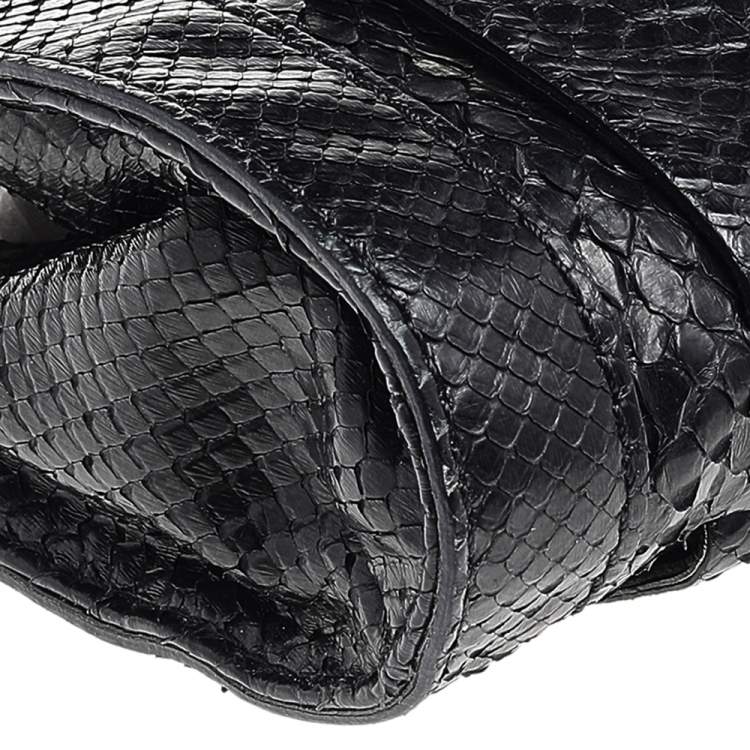 Pre Owned Versace Black Snakeskin Leather Shoulder Bag