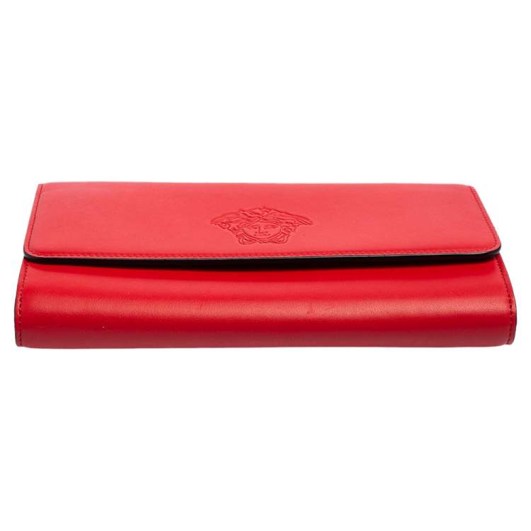 Pre Owned Versace Red Leather Flap Wallet On Chain 