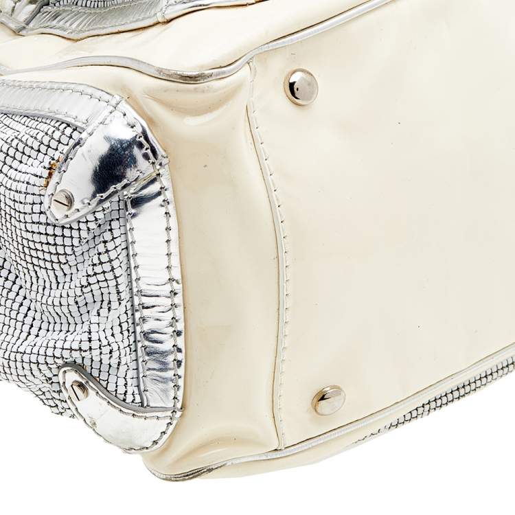 Pre Owned Versace Cream/Sliver Patent Leather And Metallic Mesh Chain Link Satchel