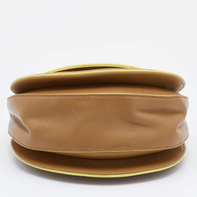 Pre Owned Versace Beige Leather Medusa Flap Shoulder Bag