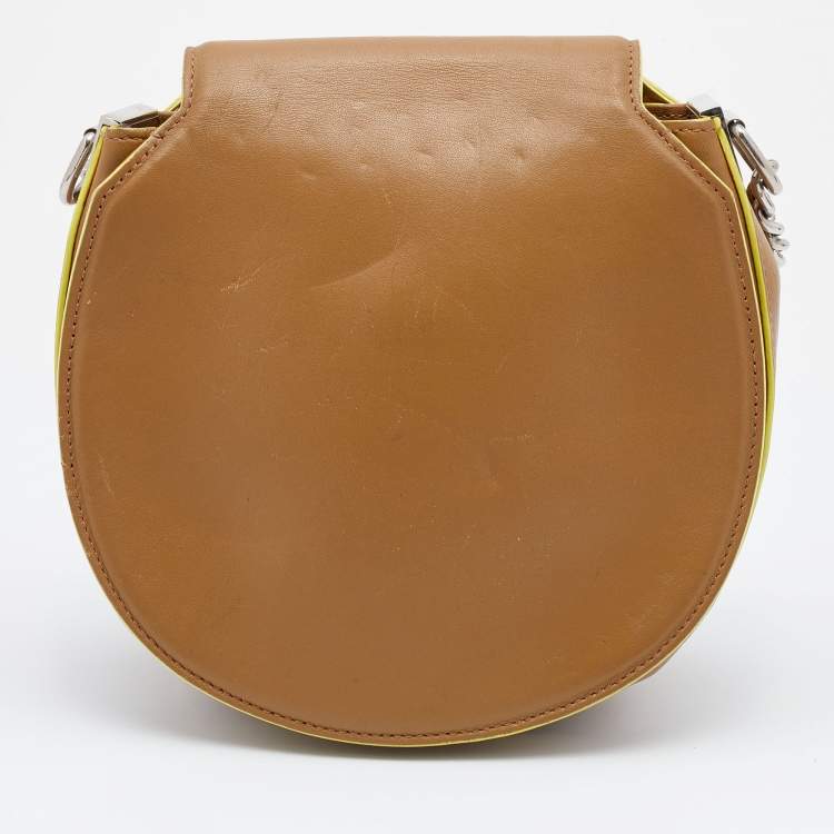 Pre Owned Versace Beige Leather Medusa Flap Shoulder Bag
