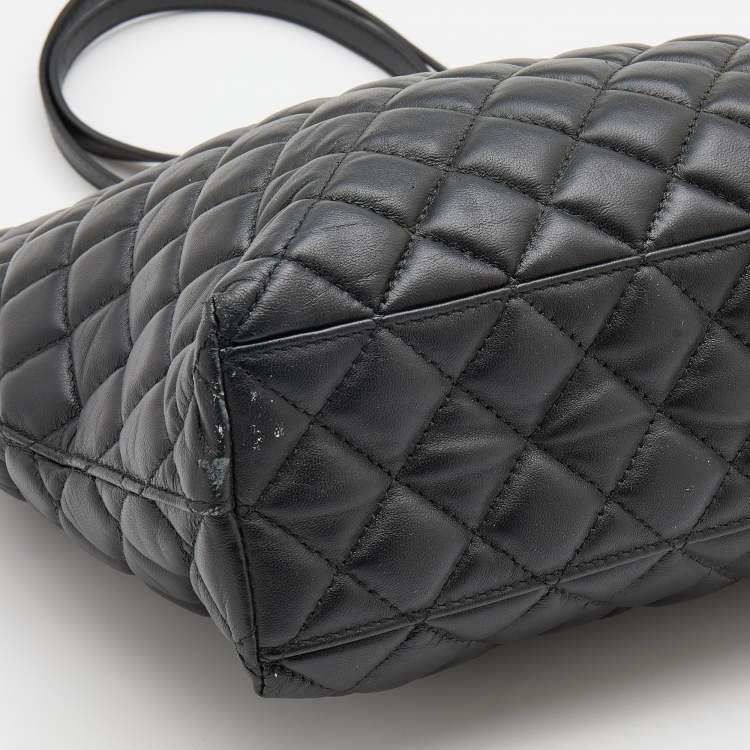 Pre Owned Versace Black Quilted Leather Medusa Tote