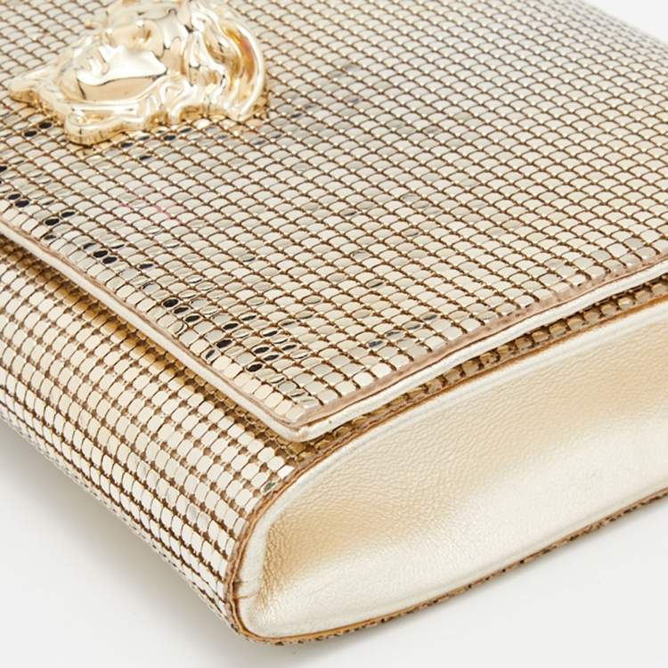 Pre Owned Versace Metallic Gold Metal Mesh Palazzo Medusa Chain Clutch