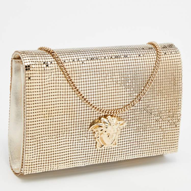 Pre Owned Versace Metallic Gold Metal Mesh Palazzo Medusa Chain Clutch