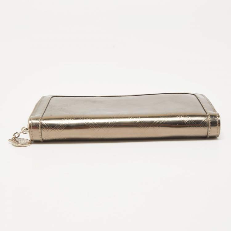 Pre Owned Versace Metallic Embossed Glossy Leather Medusa Zip Around Wallet