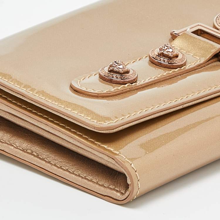 Pre Owned Versace Gold Patent Leather Medusa Wallet On Chain