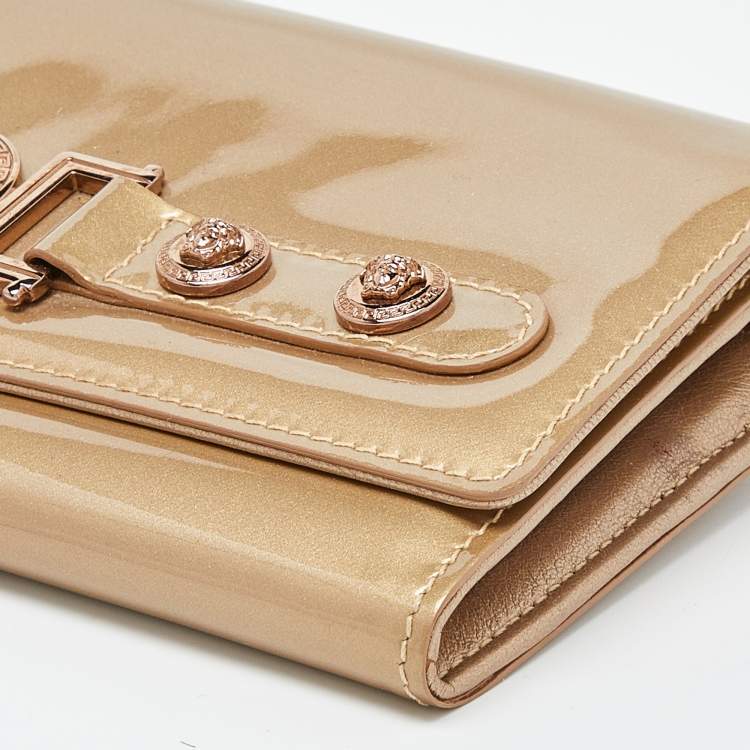Pre Owned Versace Gold Patent Leather Medusa Wallet On Chain