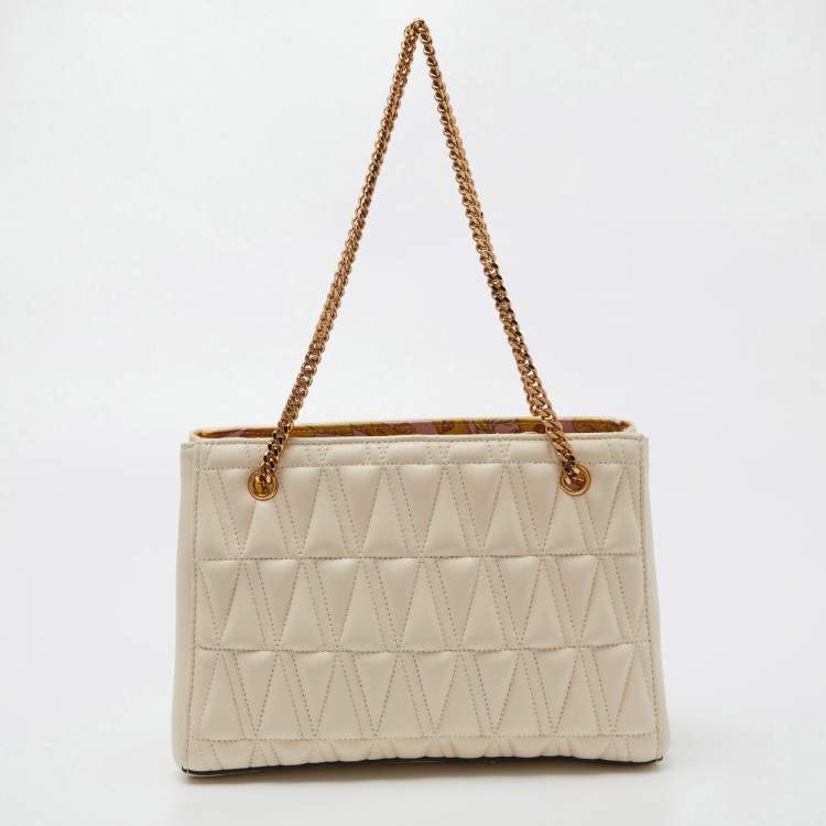 Pre Owned Versace Beige Quilted Leather Virtus Chain Tote